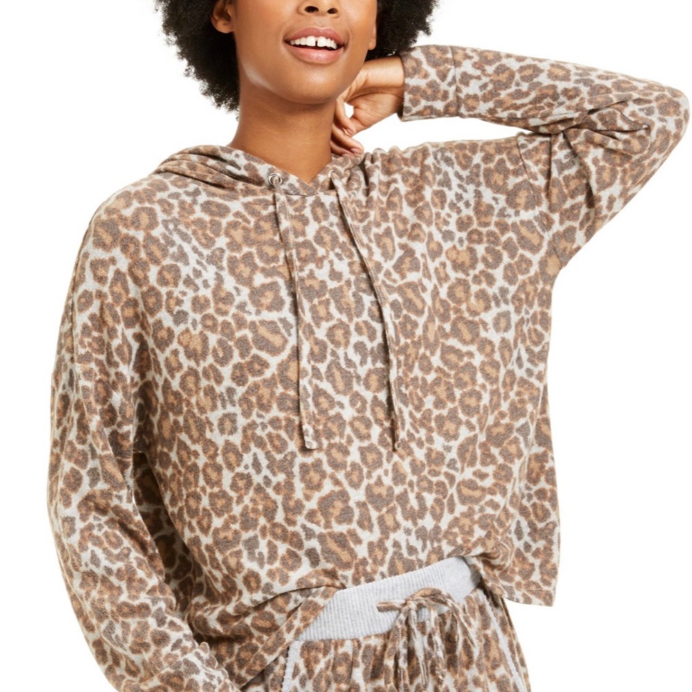 SUPER COZY LACE-UP HOODIE